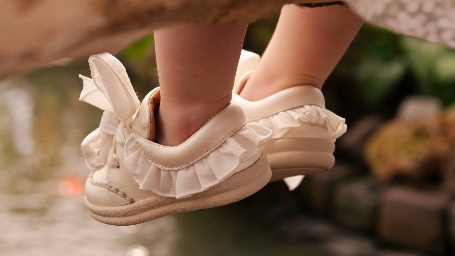 Donsje Amsterdam Baby Girls Shoes In Offwhite