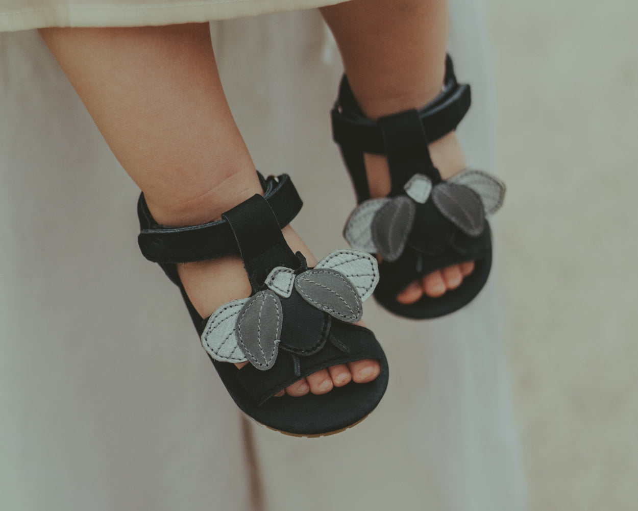 Tuti Sky Sandals | Scarab | Navy Nubuck