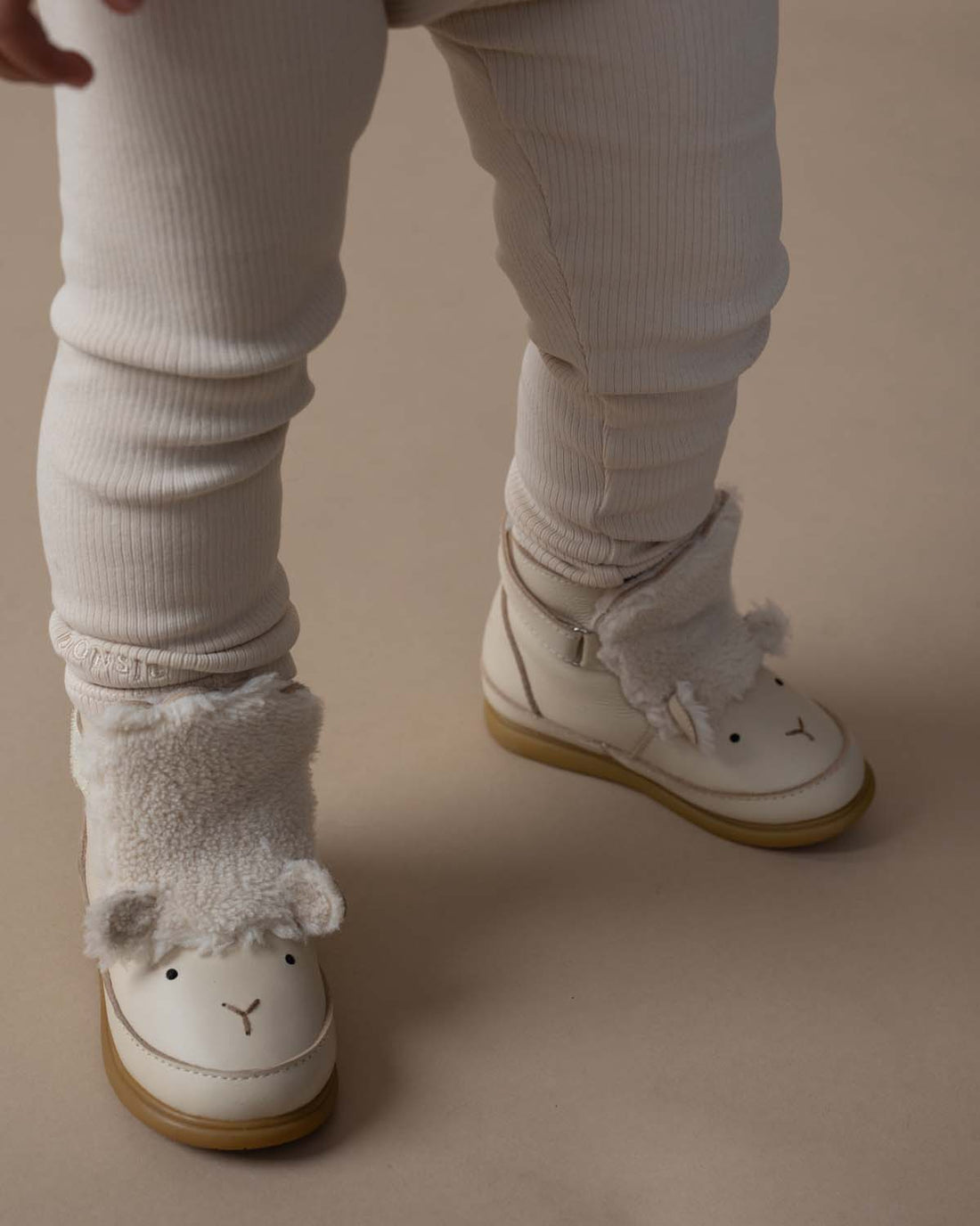 Dubu Exclusive Shoes | Lammy | Cream Leather