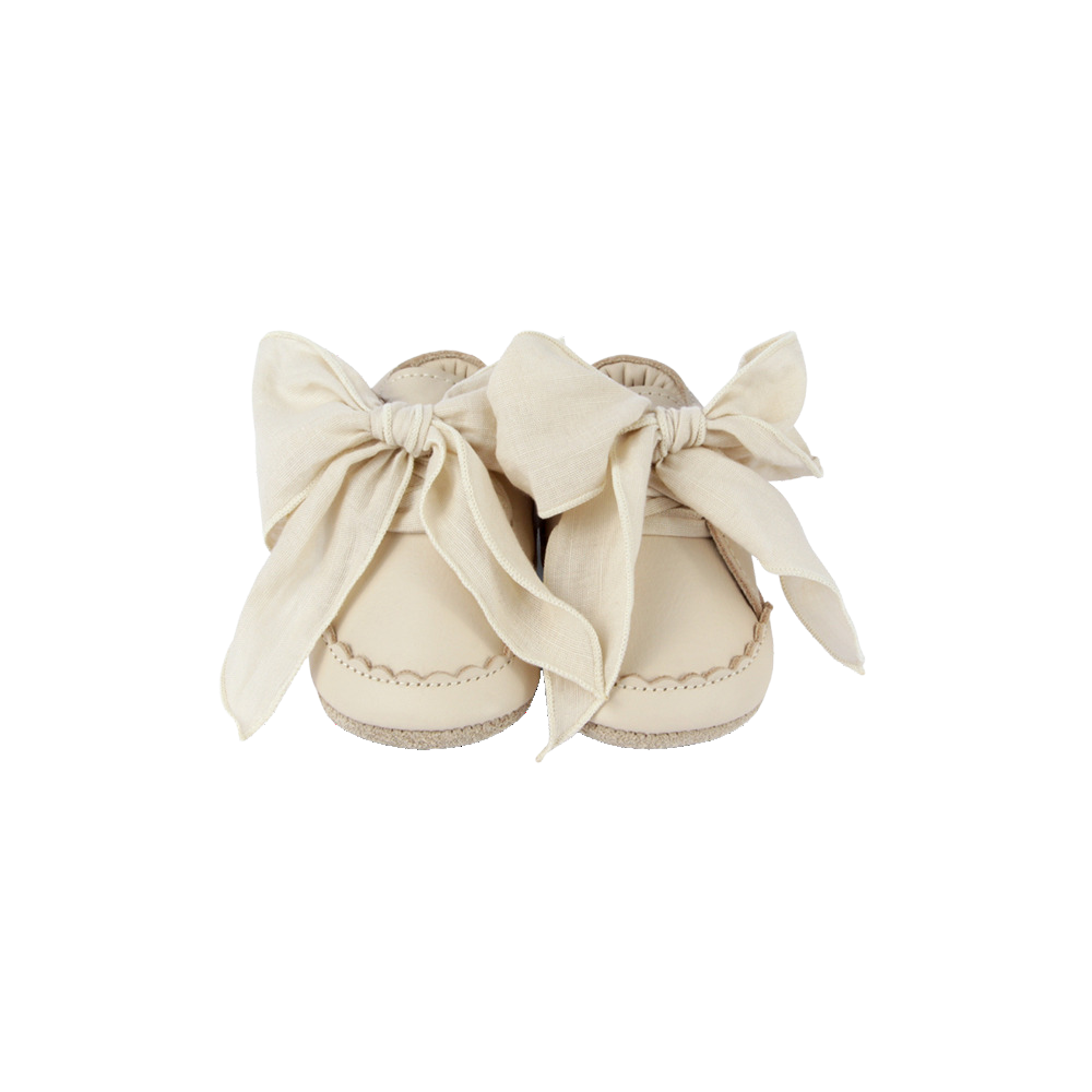 Lonny Sneakers | Cream Leather