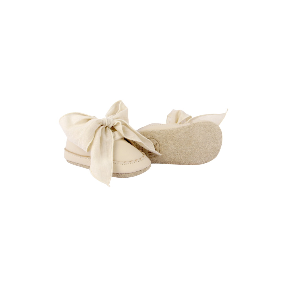 Lonny Sneakers | Cream Leather