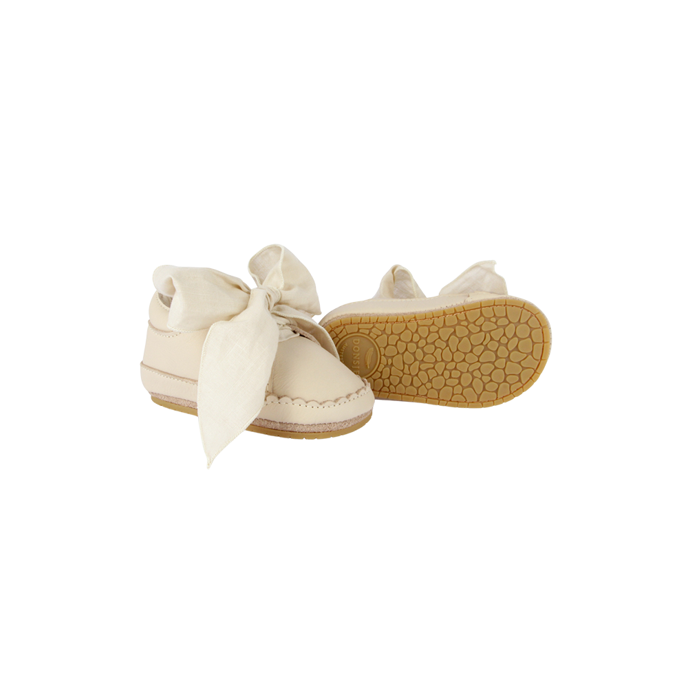 Lonny Sneakers | Cream Leather