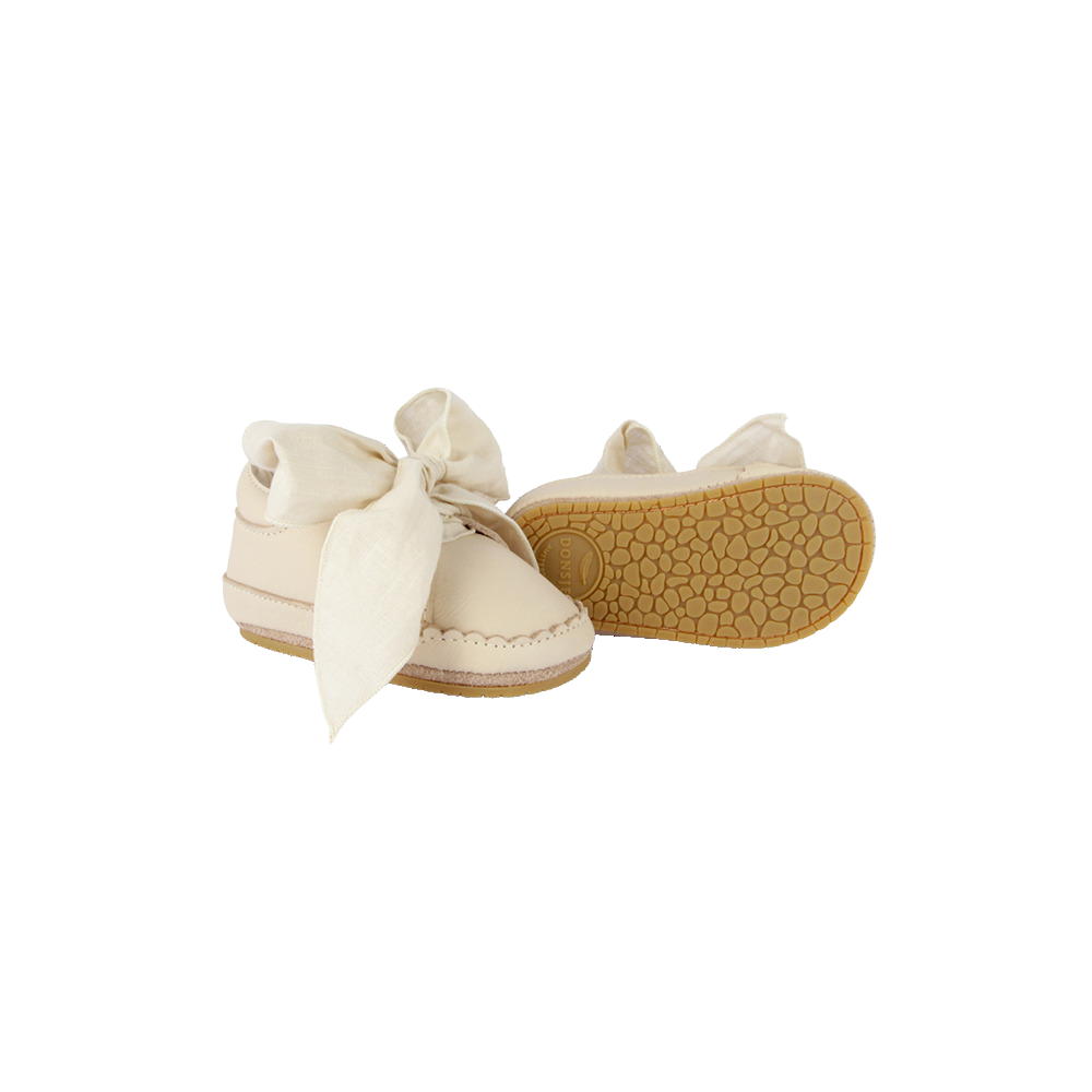 Lonny Sneakers | Cream Leather