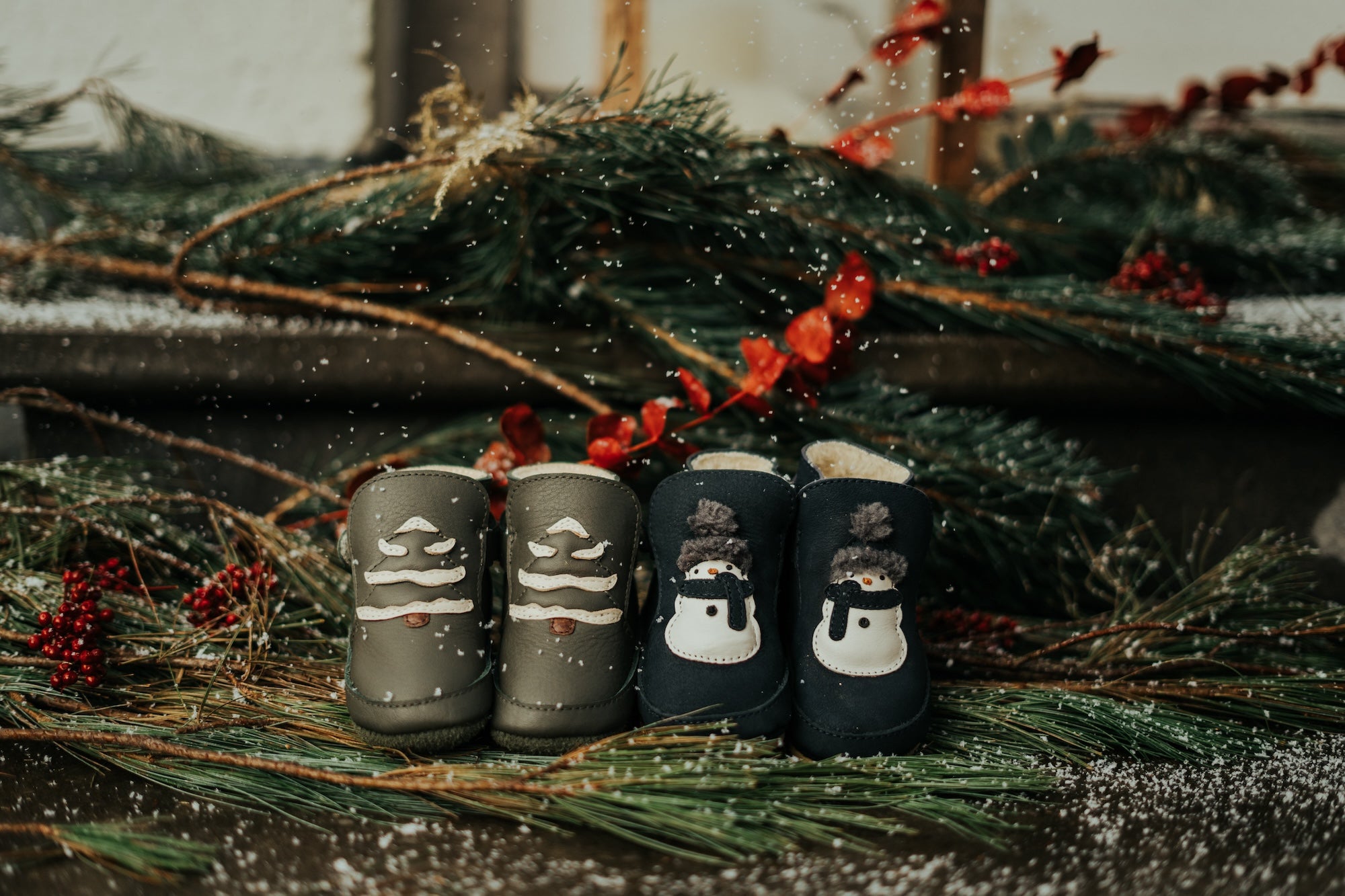 Aggas | Snowman | Navy Nubuck
