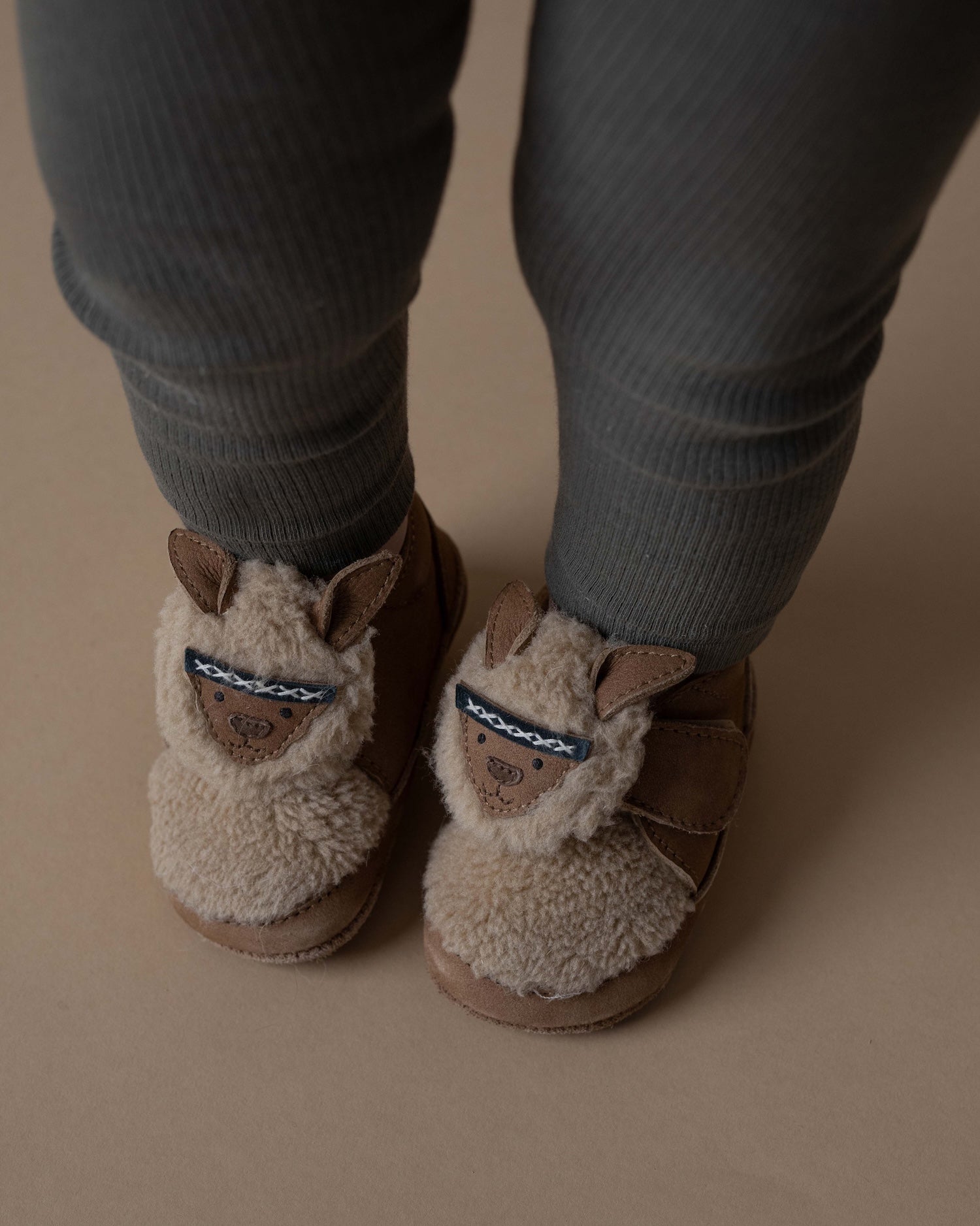 Matijn Sneakers | Alpaca | Truffle Nubuck