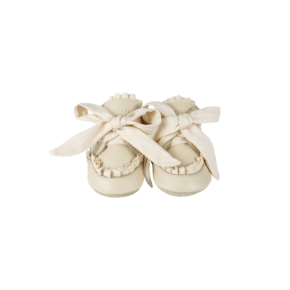 Loke Sneakers | Cream Leather