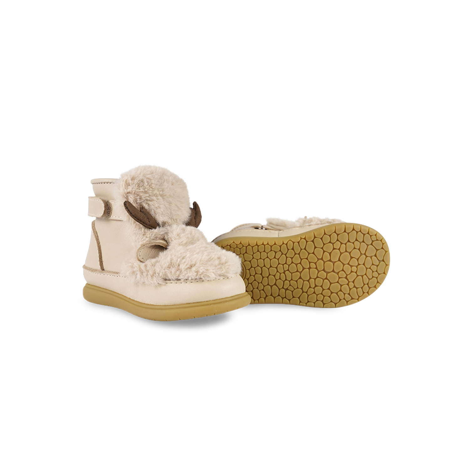 Roumi Shoes | Reindeer | Light Beige Soft Faux Fur