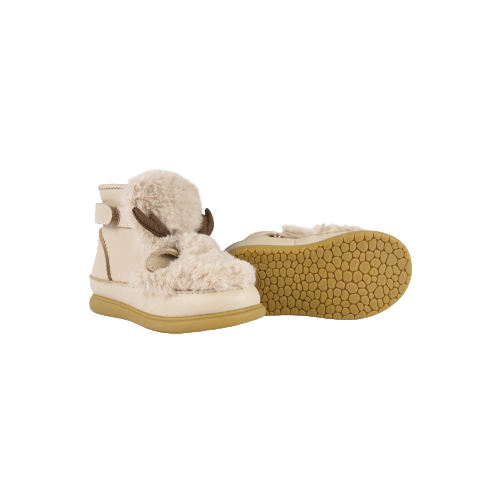 Roumi Shoes | Reindeer | Light Beige Soft Faux Fur