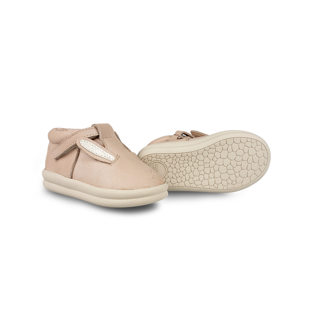 Zilpa Shoes | Pink Bunny | Powder Metallic Nubuck