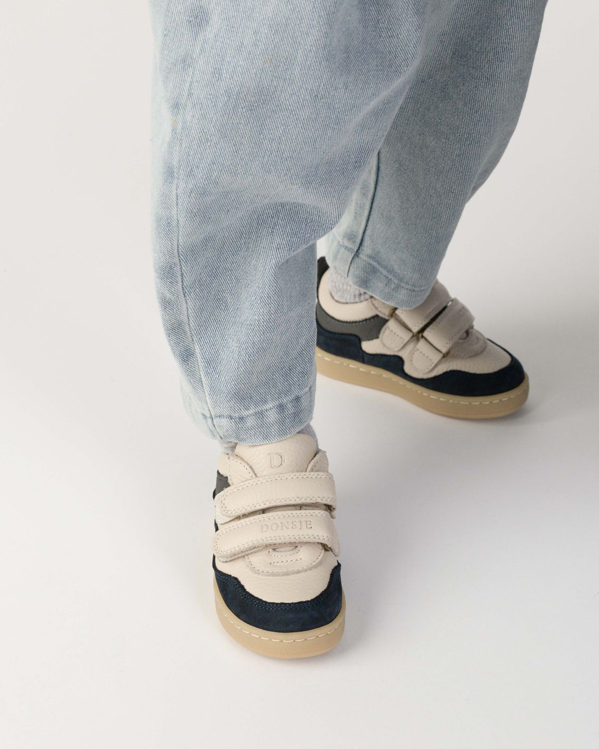 Pesio Sneakers | Navy Nubuck