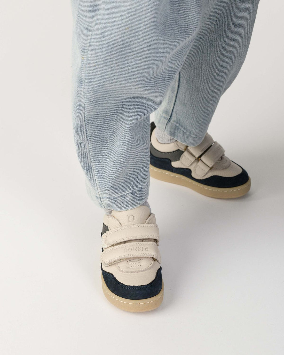 Pesio Sneakers | Navy Nubuck