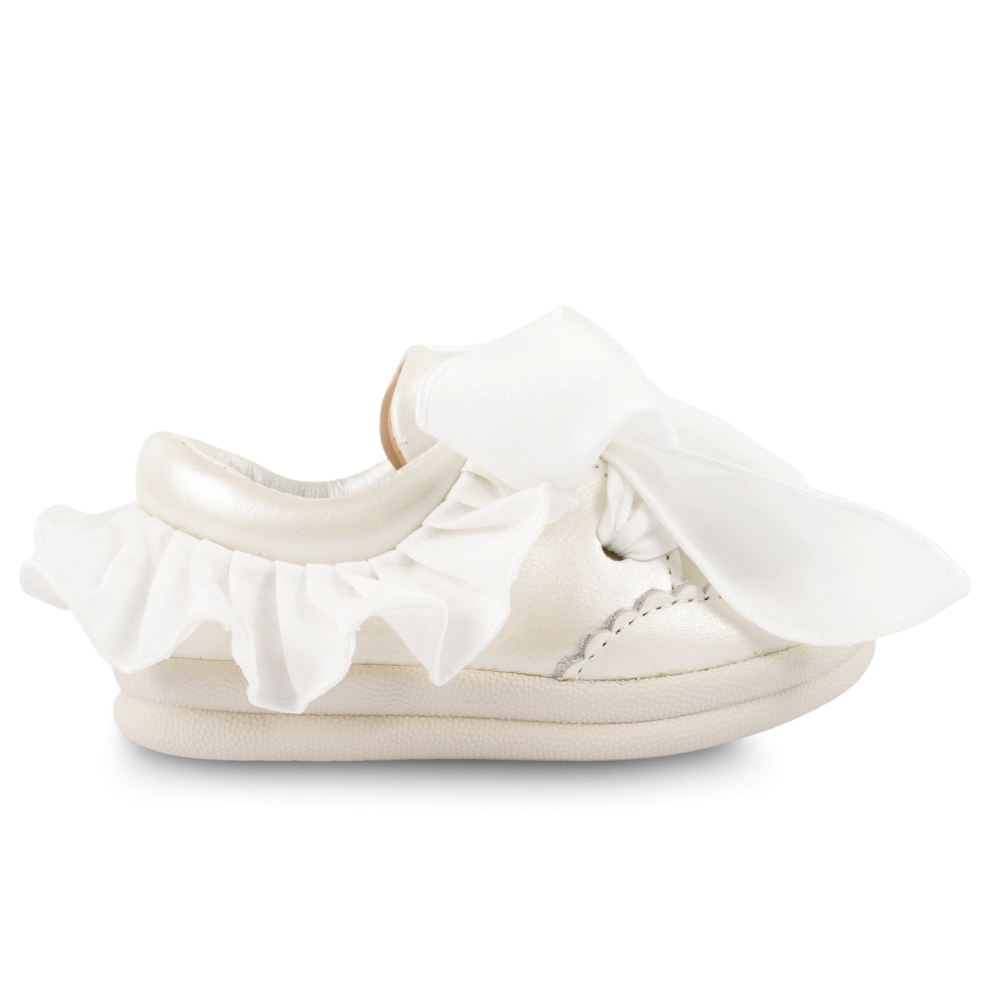 Niene Sneakers | Off White Metallic Leather