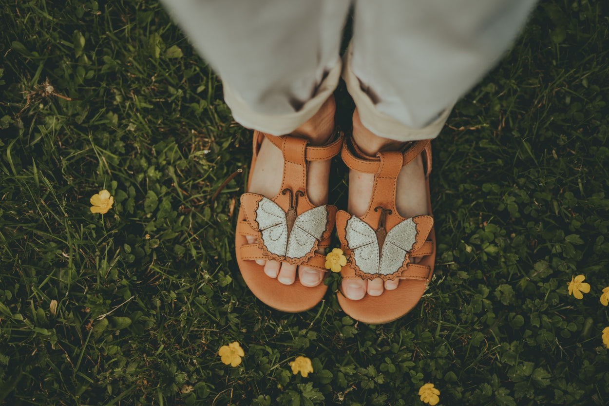 Iles Sky Sandals | Papillon | Walnut Leather