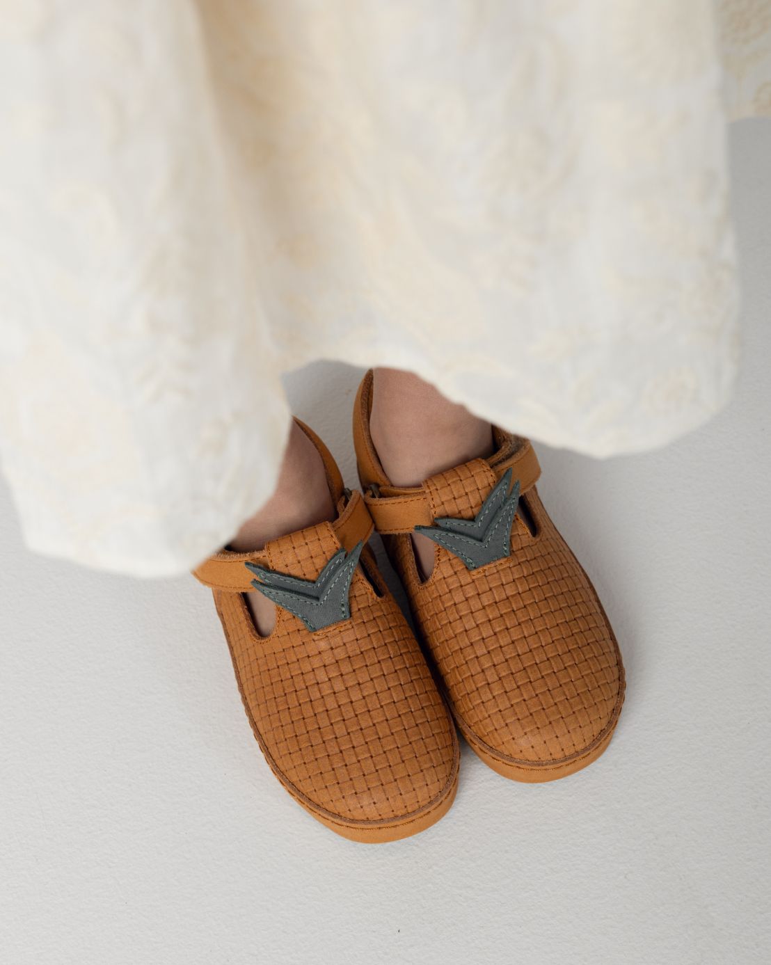 Bowi Shoes | Pineapple | Caramel Leather