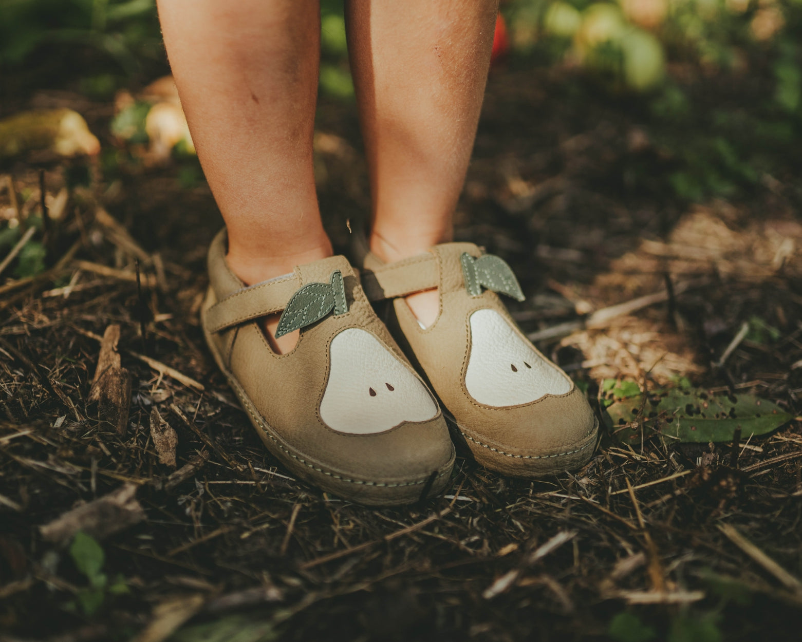Qowi Shoes | Pear | Sage Betting Leather