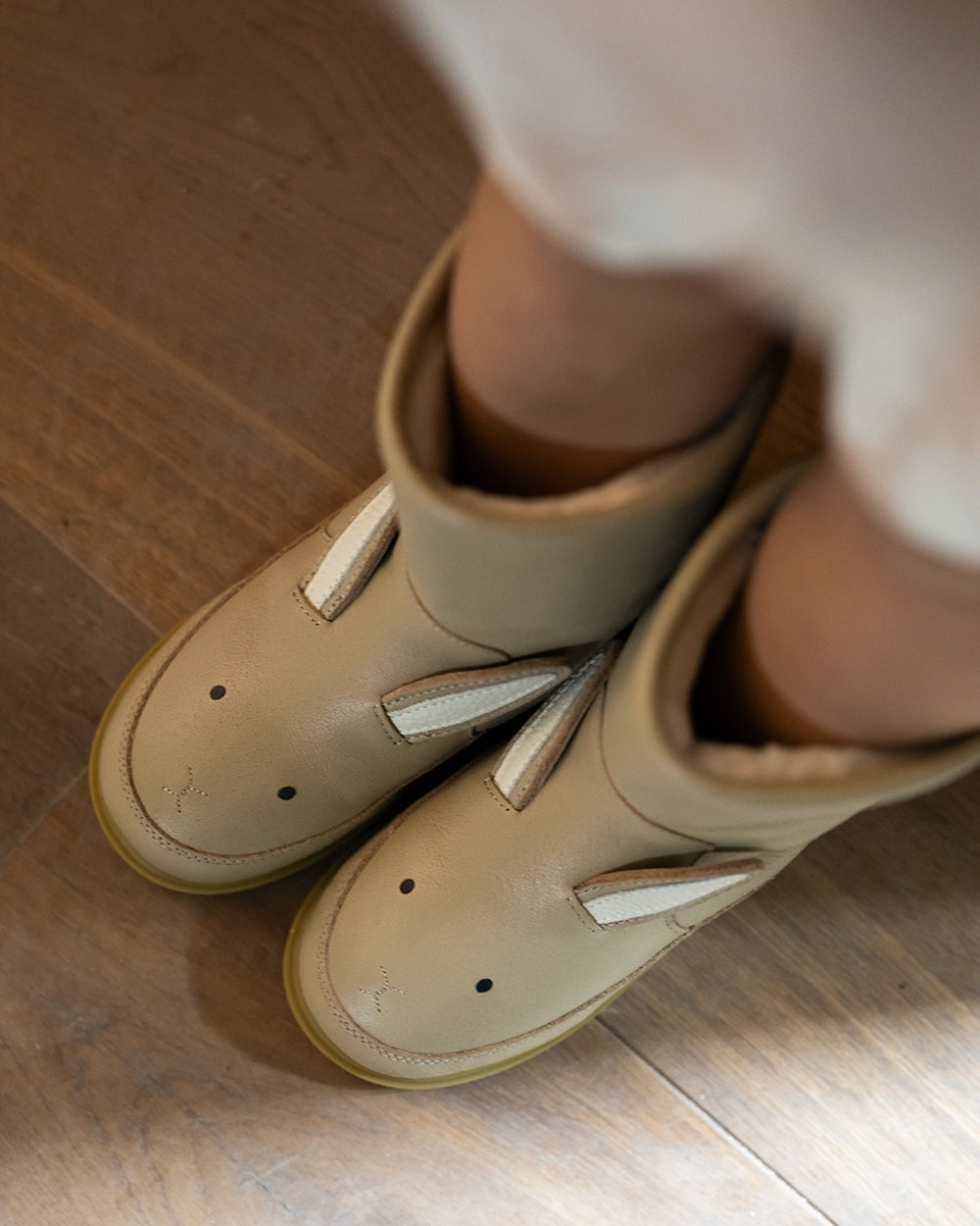 Wadudu Classic Boots | Bunny | Taupe Leather