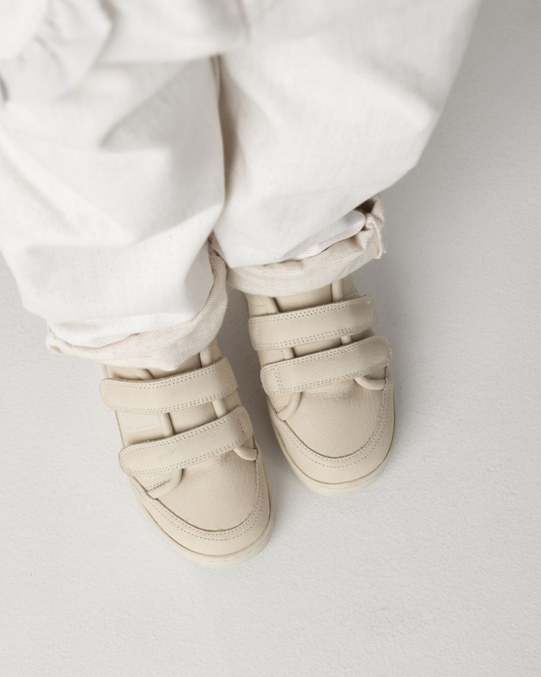 Rian Sneakers | Cream Betting Leather