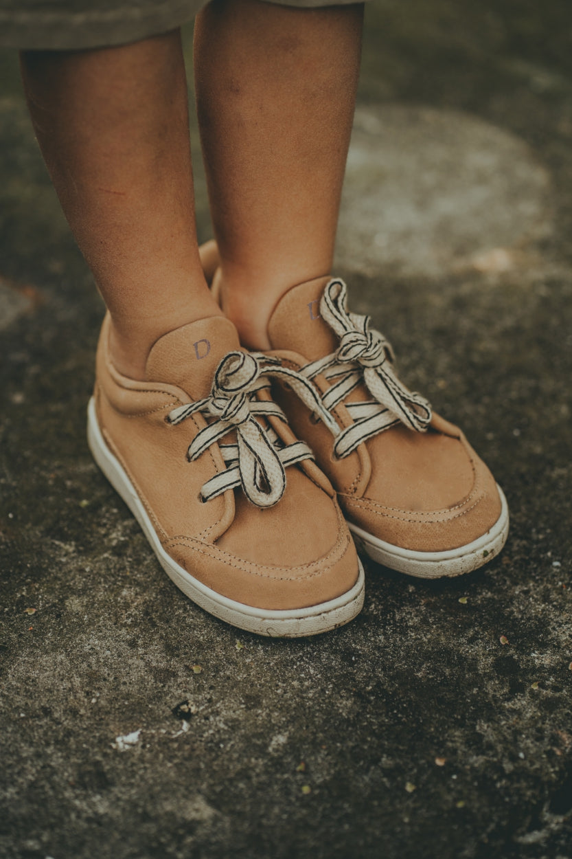 Oney Sneakers | Beige Leather