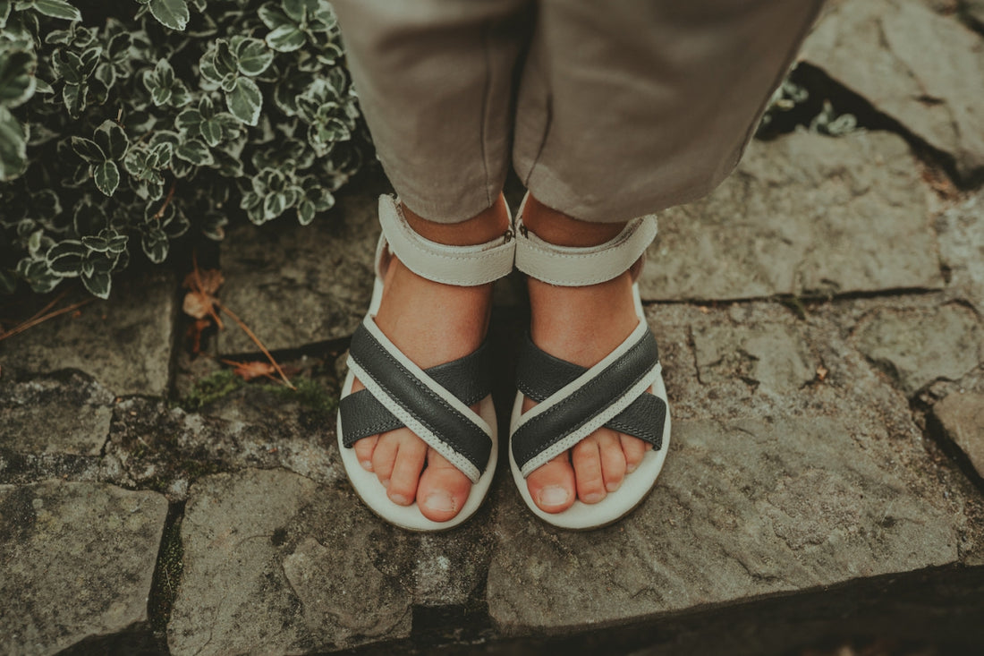 Borian Sandals | Cream Leather