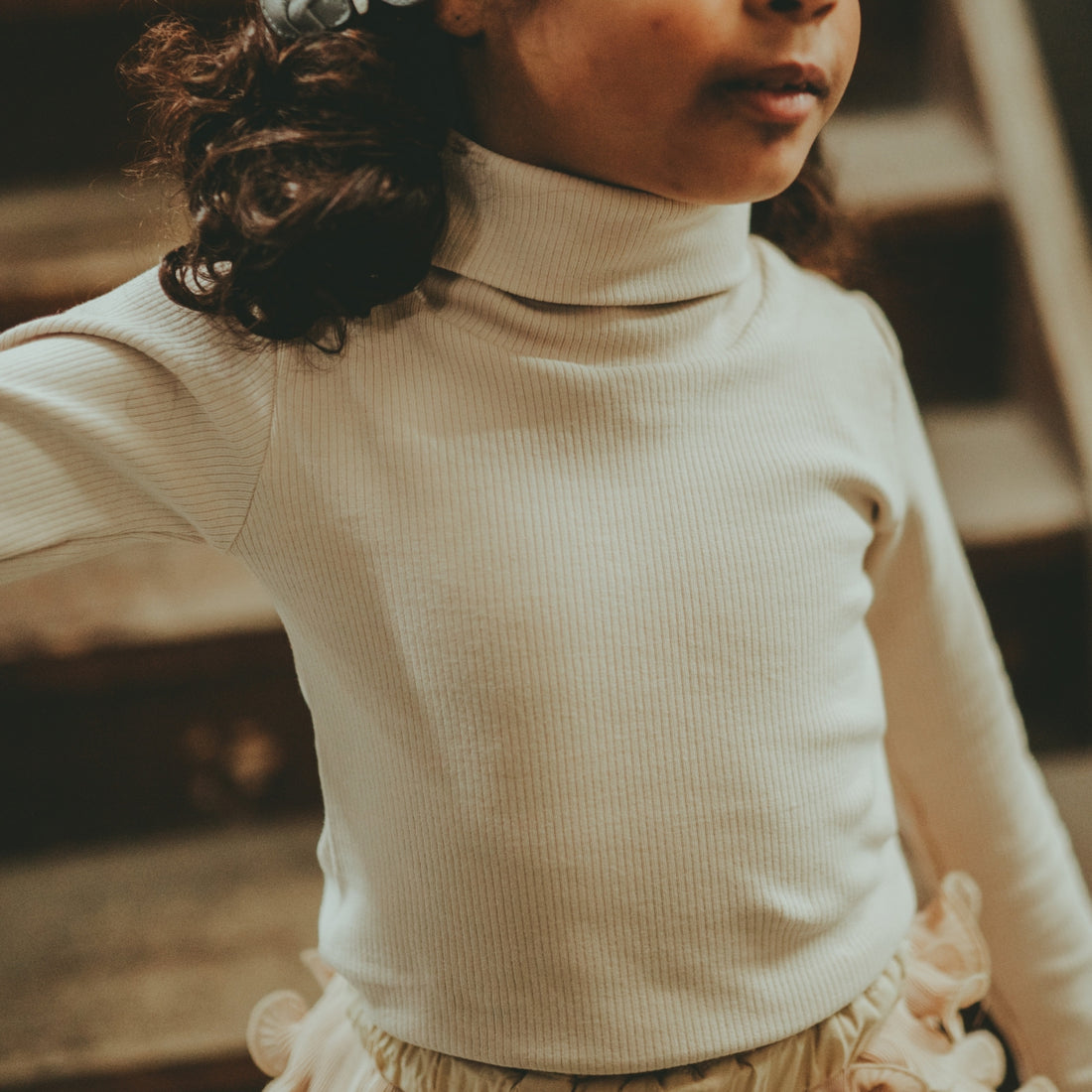 Qos Shirt | Macaroon