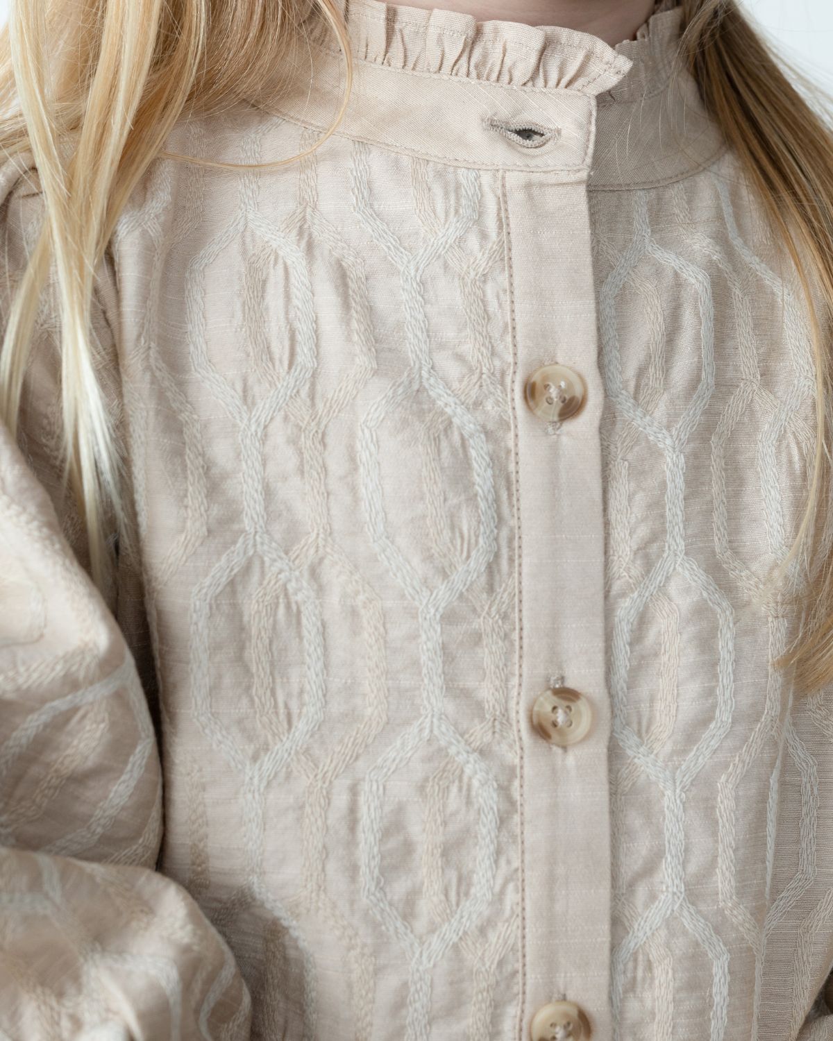 Fini Blouse | Soft Taupe - Rose Chain