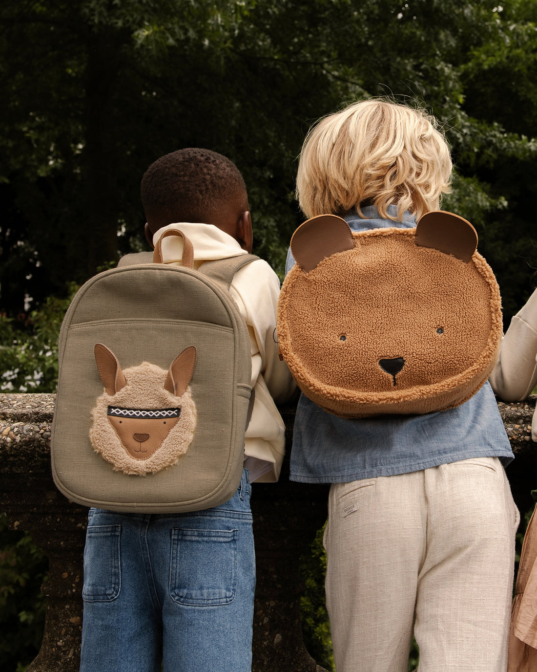 Paui Schoolbag | Bear | Light Maple Curly Faux Fur