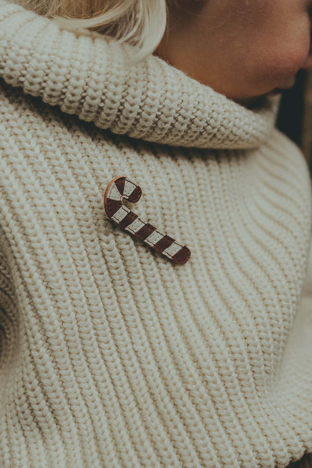 Wonda Hairclip | Candy Cane | Burgundy Classic Leather