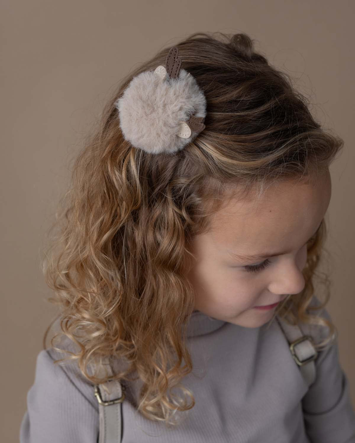 Ploto Hairclip | Reindeer | Light Beige Soft Faux Fur