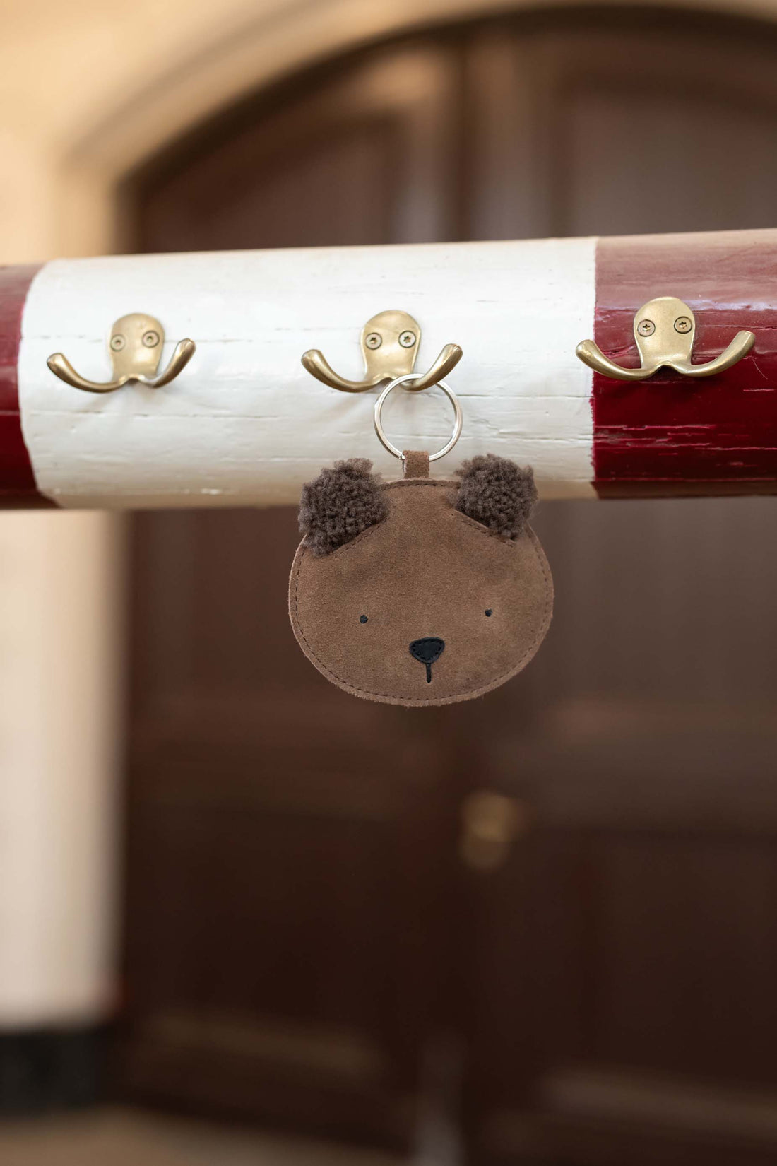 Pouty Chain | Fluffy Bear | Teddy Brown Suede