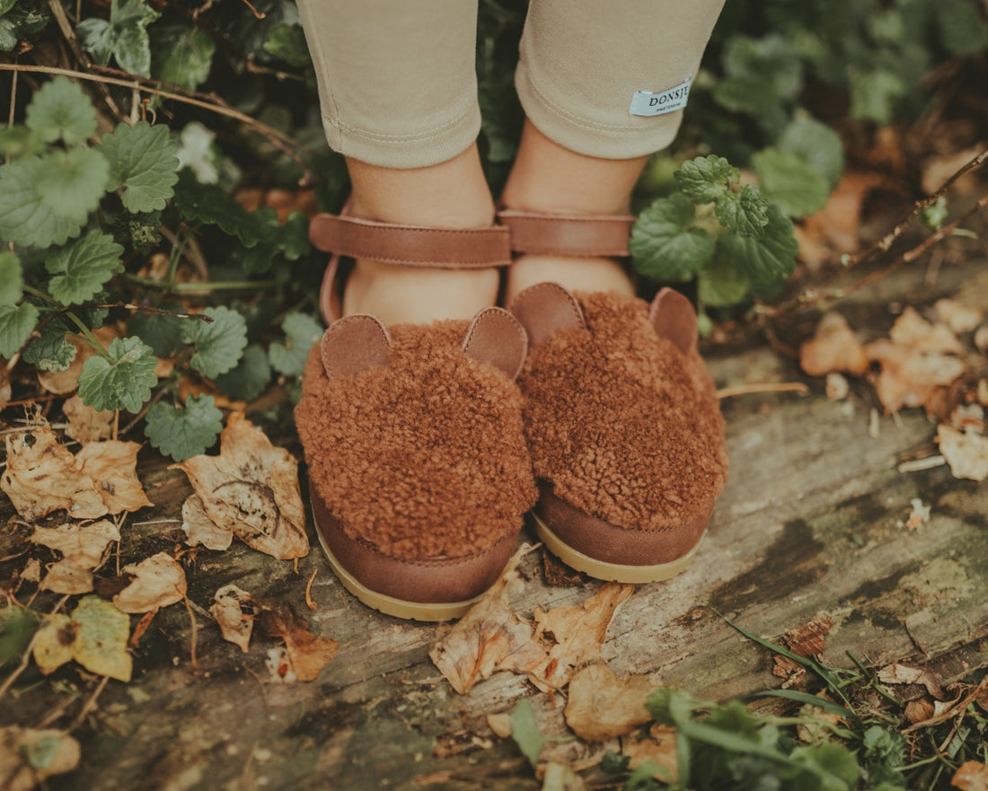 Els Sandals | Bear | Brown Curly Sheep Wool