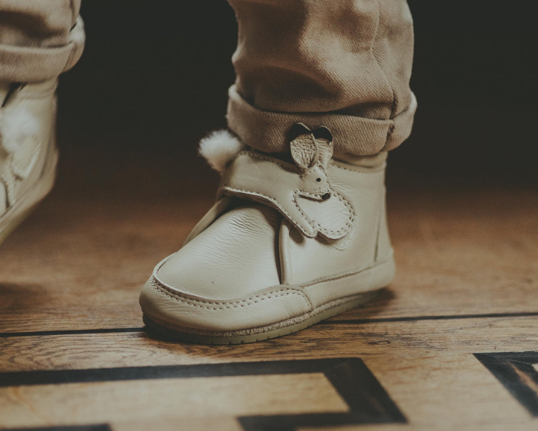 Plou | Arctic Hare | Cream Leather