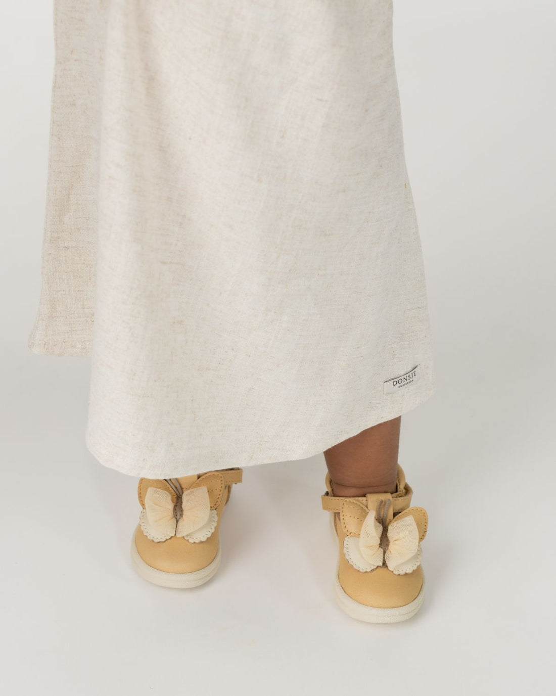 Vlindy Shoes | Gold Metallic Nubuck