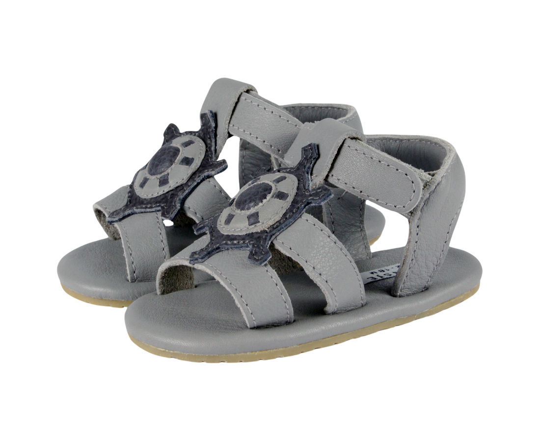 Flops Sandals | Steering Wheel | Light Grey Betting Leather