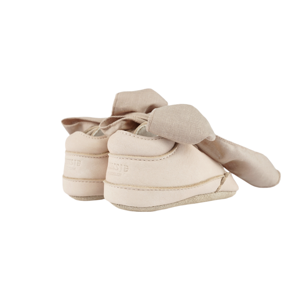 Lonny Sneakers | Powder Nubuck