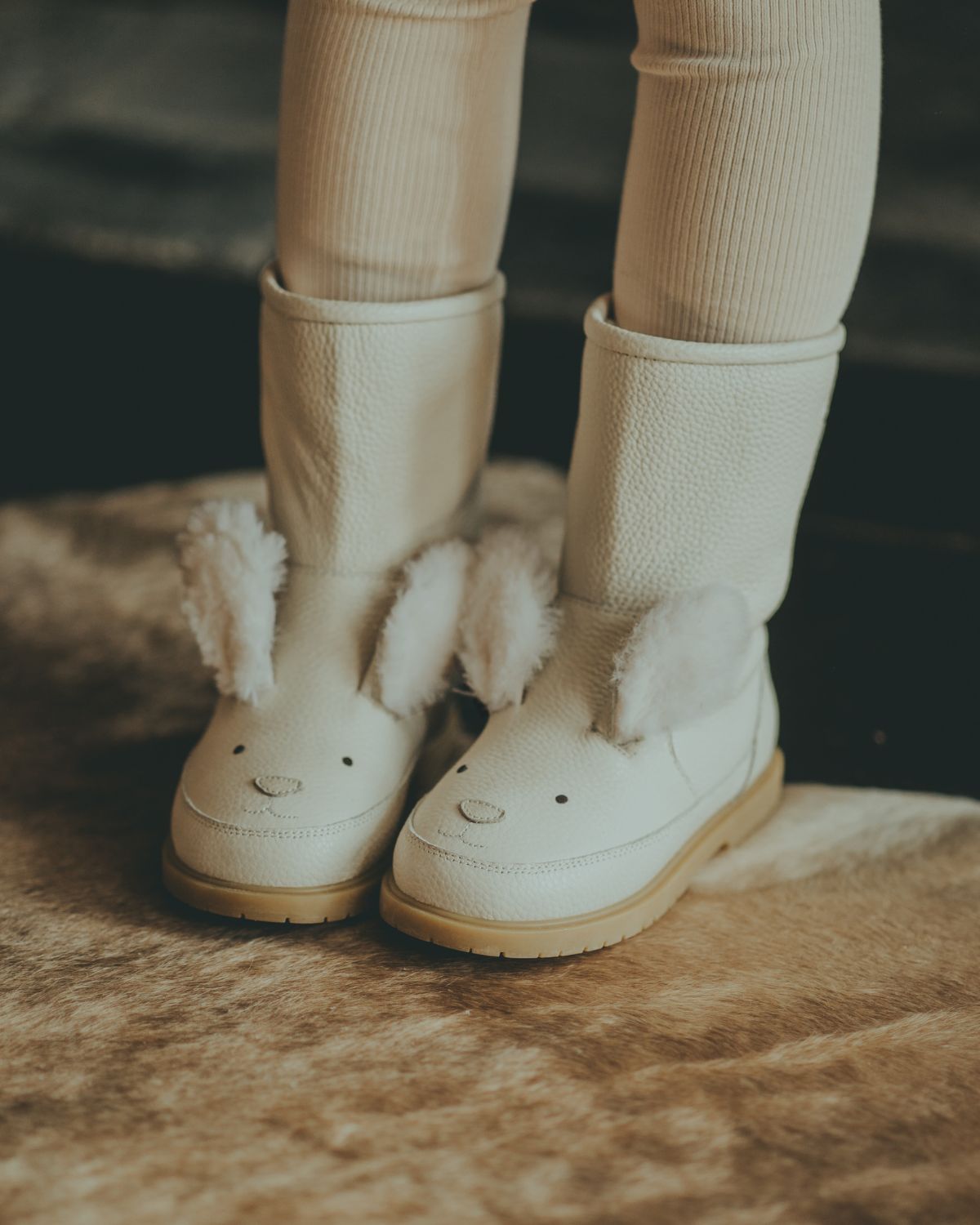 Wadudu Exclusive Boots | Rabbit | Off White Leather