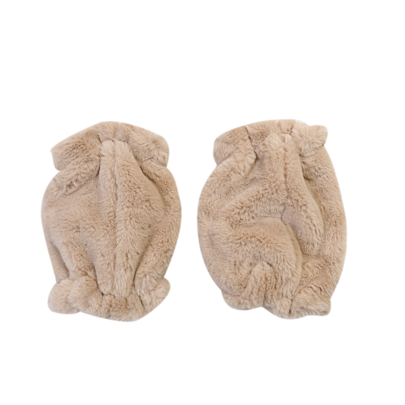 Widya Leg Warmers | Soft Sand Teddy