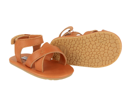 Giggles | Camel Classic Leather