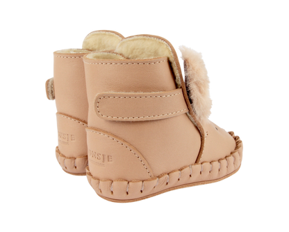 Kapi Exclusive Booties | Fluffy Bunny | Light Rust Leather