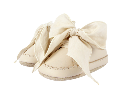 Lonny Sneakers | Cream Leather