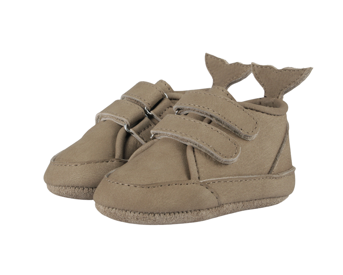 Levin Sneakers | Truffle Nubuck