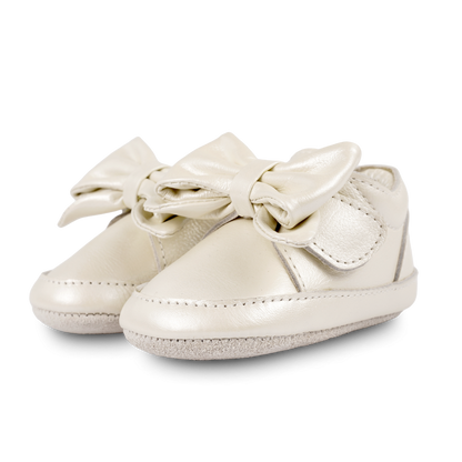 Mileau Sneakers | Off White Metallic Leather