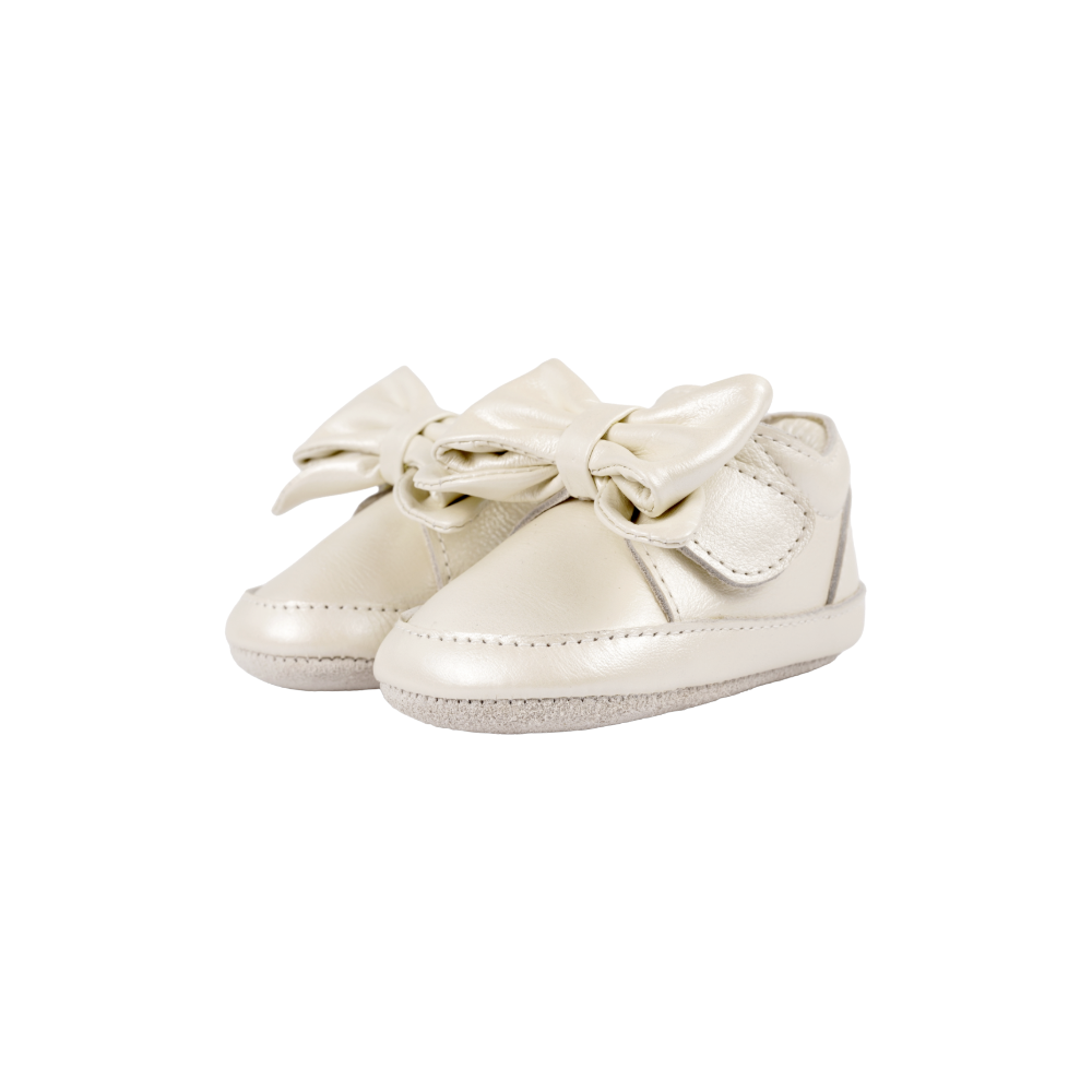 Mileau Sneakers | Off White Metallic Leather