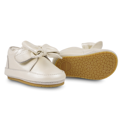 Mileau Sneakers | Off White Metallic Leather