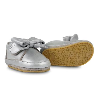 Mileau Sneakers | Silver Grey Metallic Leather