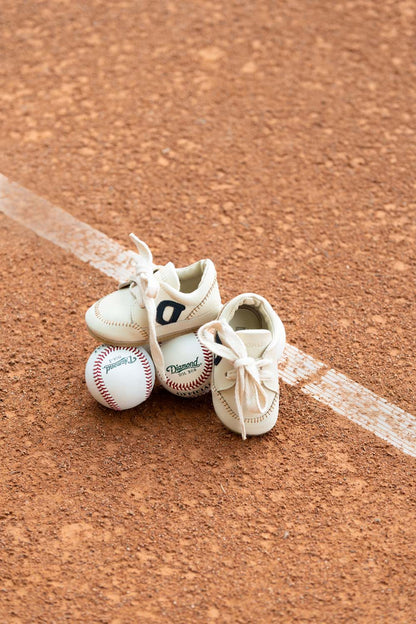 Olav Sneakers | Cream Leather