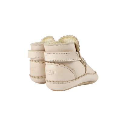Niv Booties | Swan | Powder Metallic Nubuck