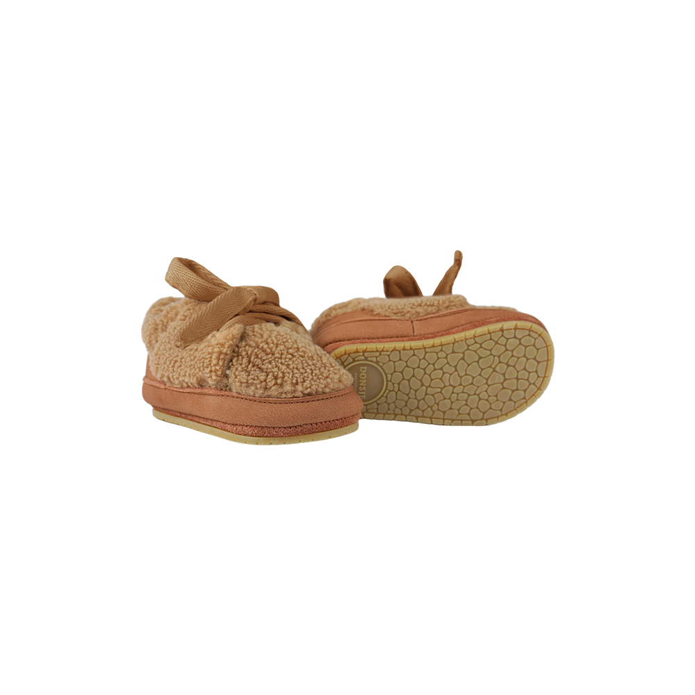 Rije Sneakers | Light Maple Curly Faux Fur