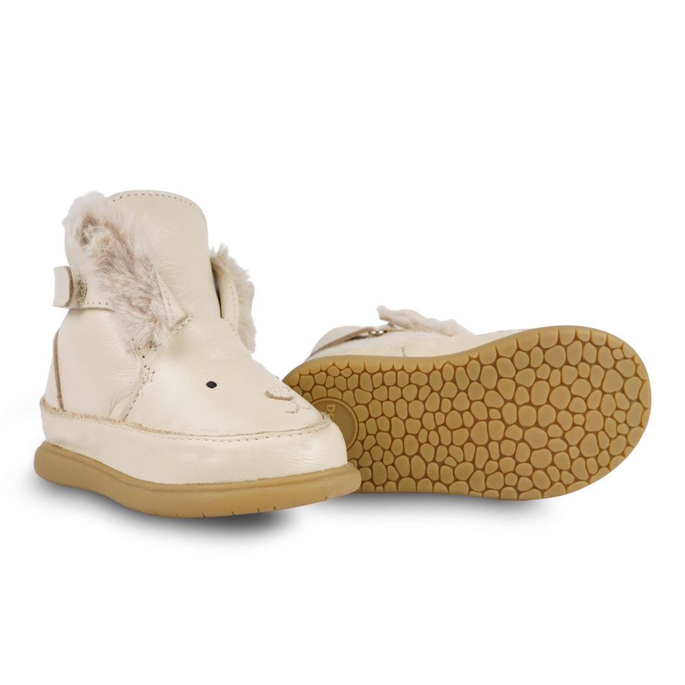 Dubu Exclusive Shoes | Rabbit | Cream Leather