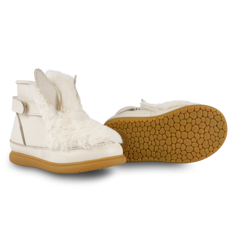 Roumi Shoes | Rabbit | Off White Soft Faux Fur