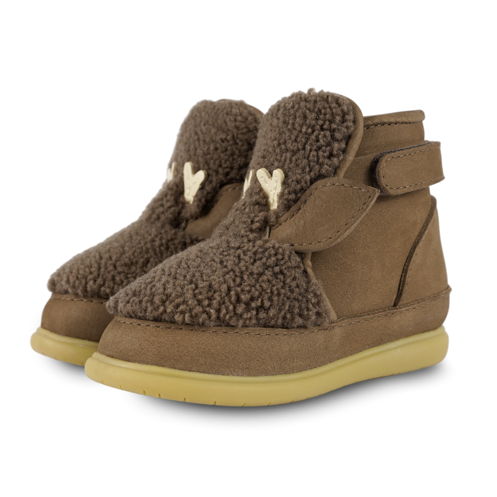 Roumi Shoes | Stag | Hazelnut Curly Faux Fur